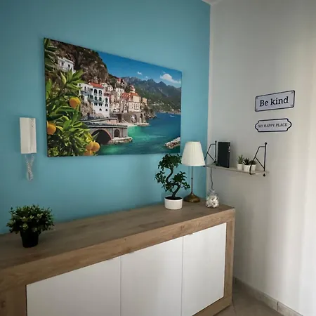 Casa Di Giulia Un Angolo Della Costiera Amalfitana 아파트 살레르노