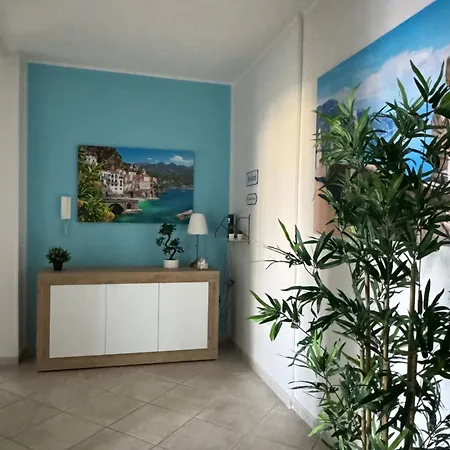 Casa Di Giulia Un Angolo Della Costiera Amalfitana * 살레르노